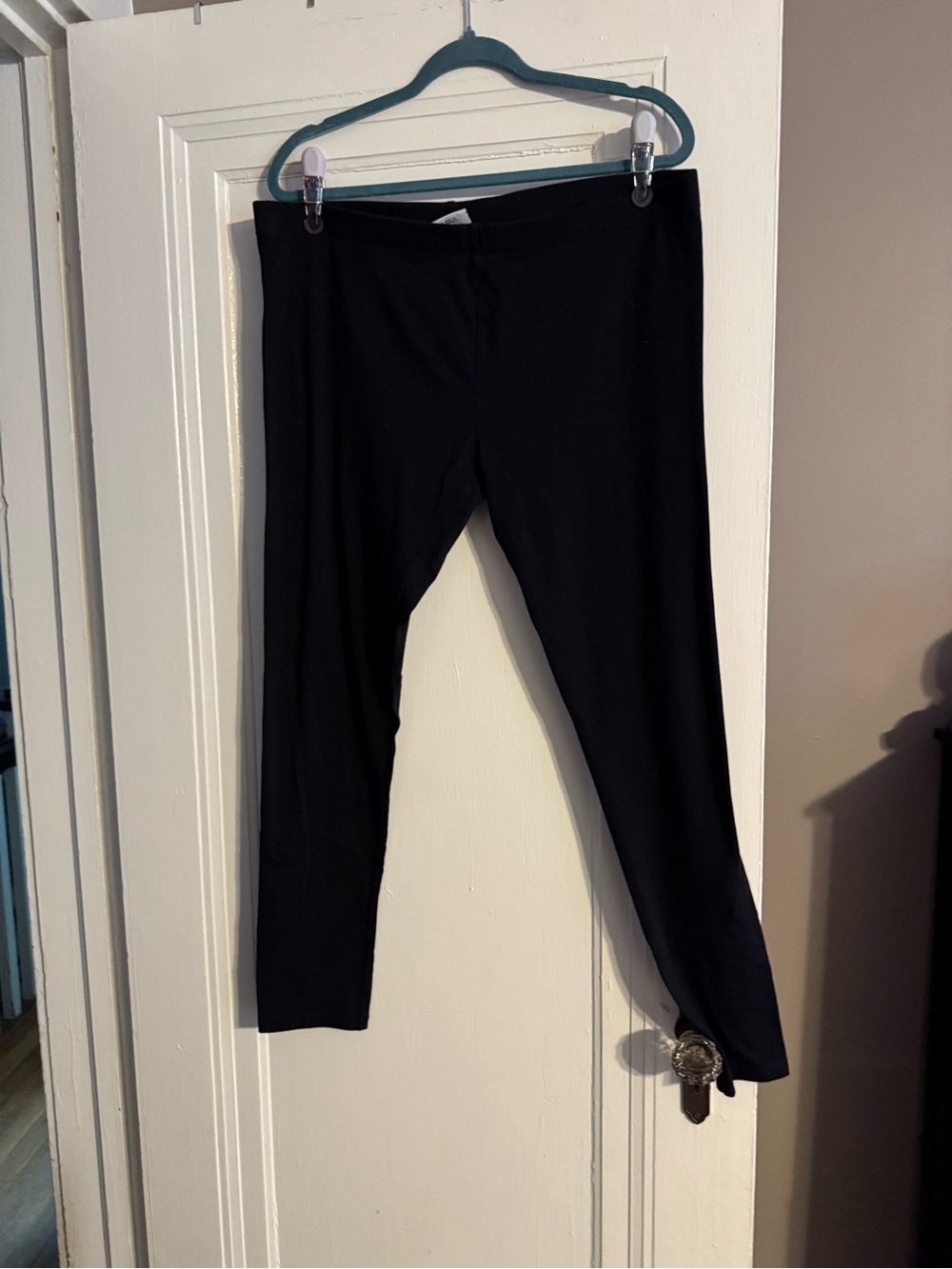 Women's Black Stretch Leggings - Comfortable Everyday Bottoms